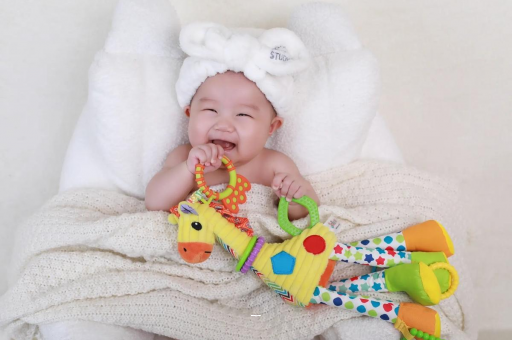 长岭宝宝最晚多久会走路 长岭宝宝最晚多久会走路